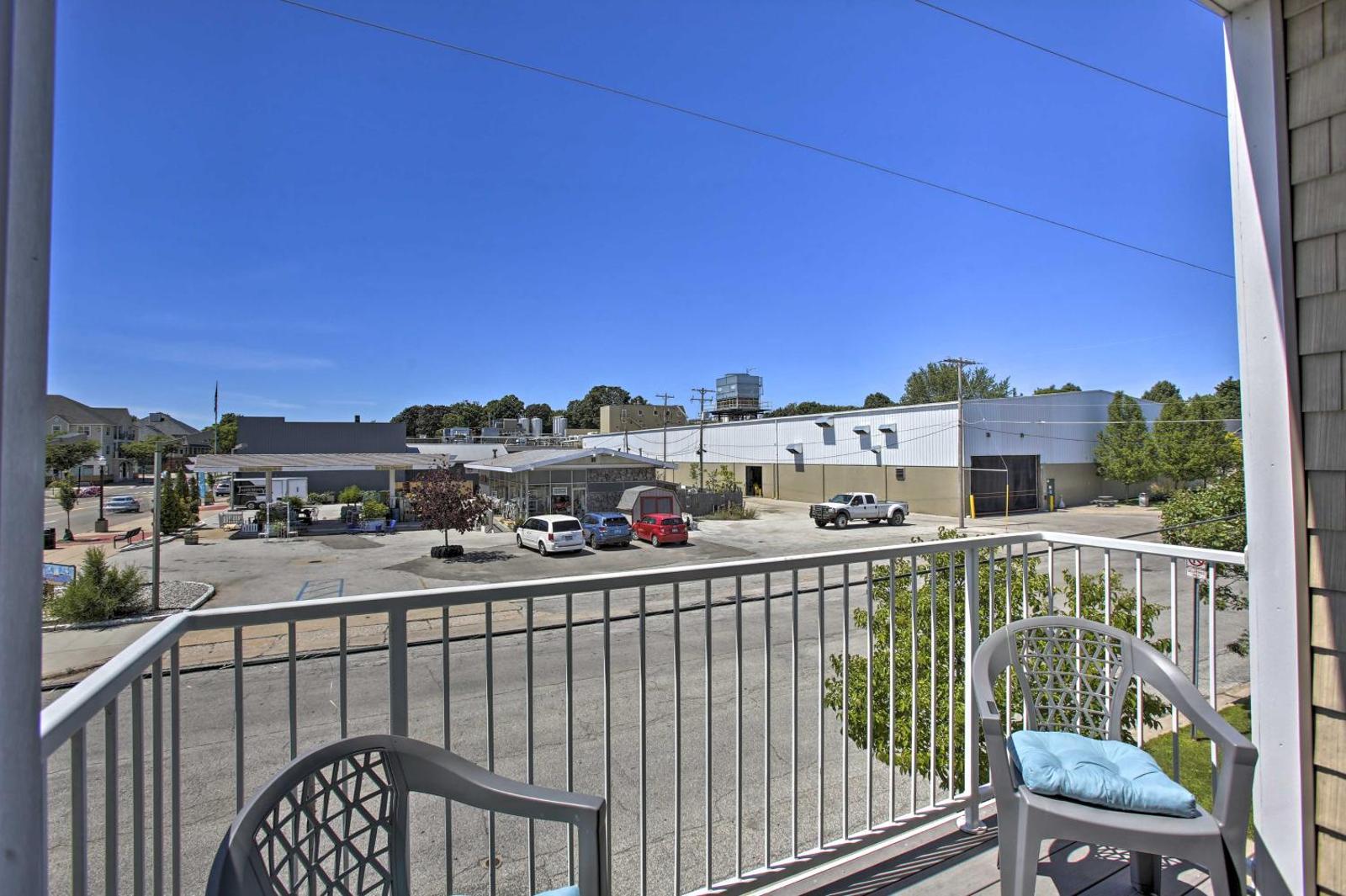 Condo with Balcony, Walk to Dining & Lake Mich! Main image 2